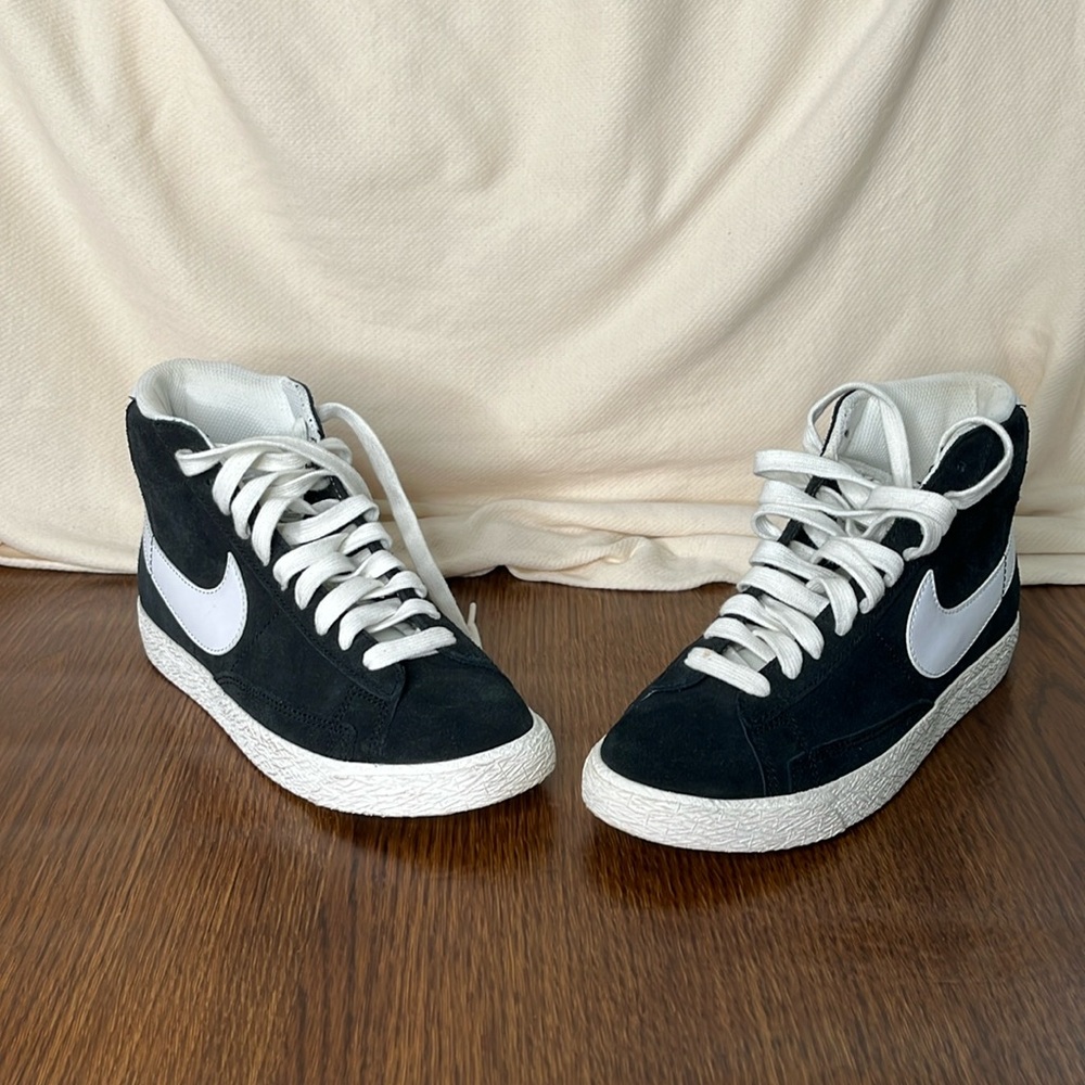 Nike Blazer Mid (GS) 4Y
